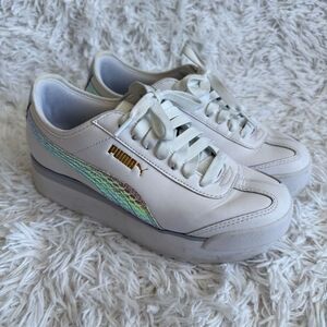 Puma Roma Amour White Leather Platform Sneakers with Iridescent Accent Size 7.5